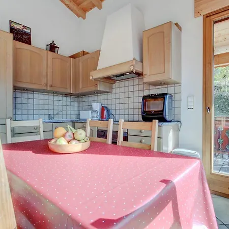 Chalet Rose Et Chardon