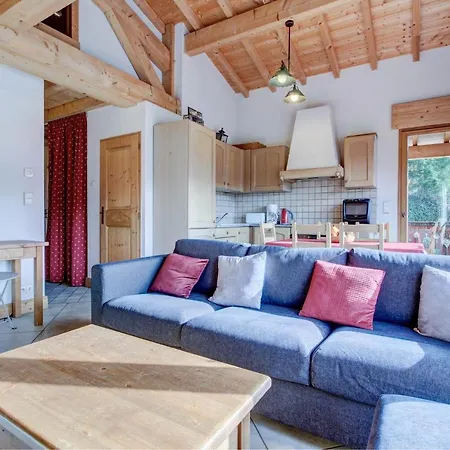 Chalet Rose Et Chardon