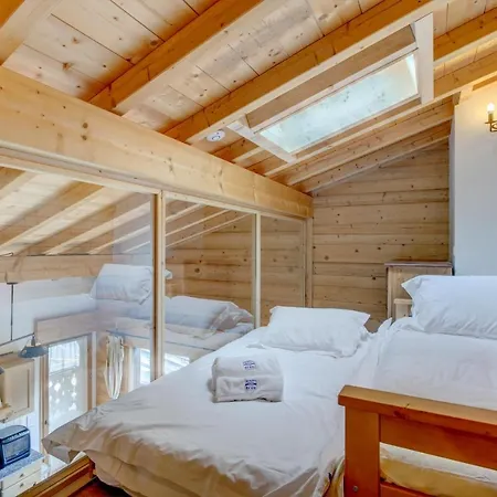 Chalet Rose Et Chardon
